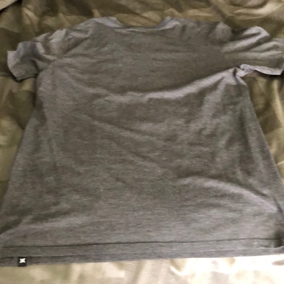 Hurley Tee BNWOT - Picture 4 of 4
